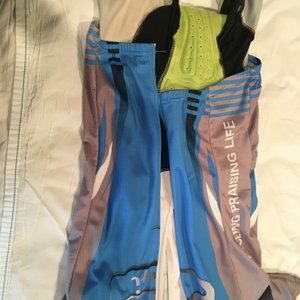 Cycling bib shorts and jersey